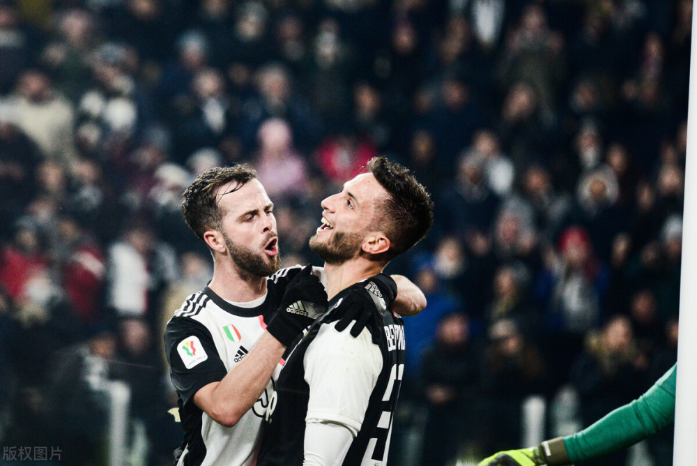 显然不是偶 显然不是偶