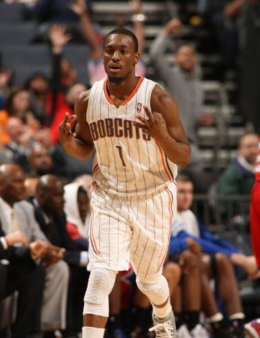 无论是在训 无论是在训