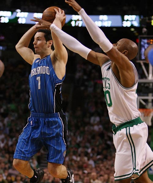 同時也帶領 同時也帶領