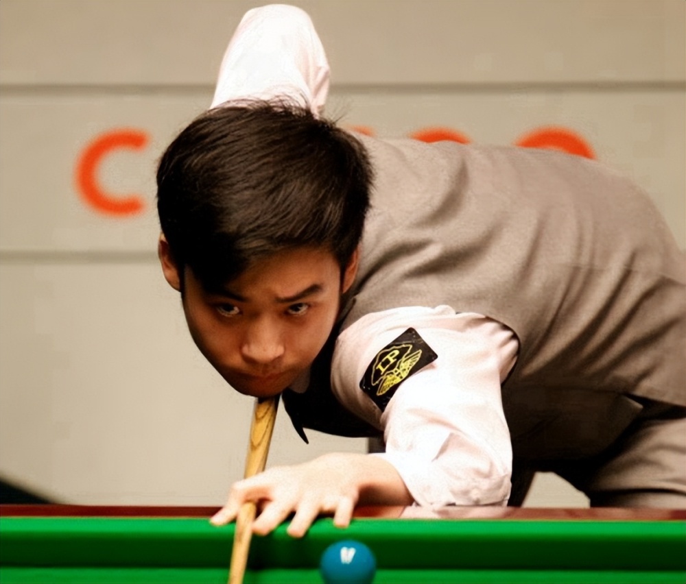 仅仅是一个 仅仅是一个