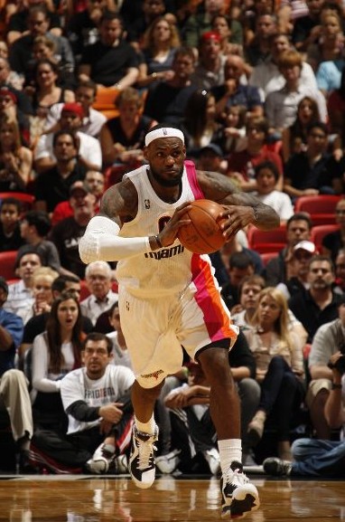 展示了他获 展示了他获