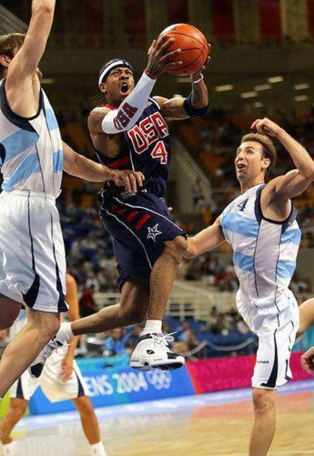 依靠短传与 依靠短传与